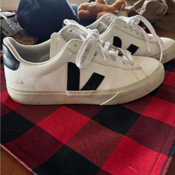 Veja White and Black Sneakers - Picture 3 of 6